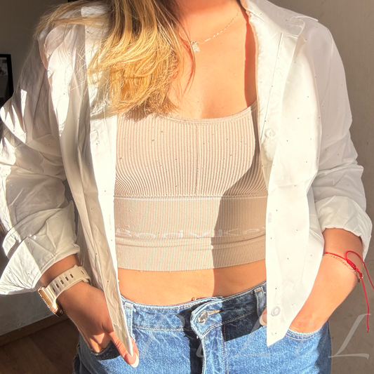 Blusa corta con brillo