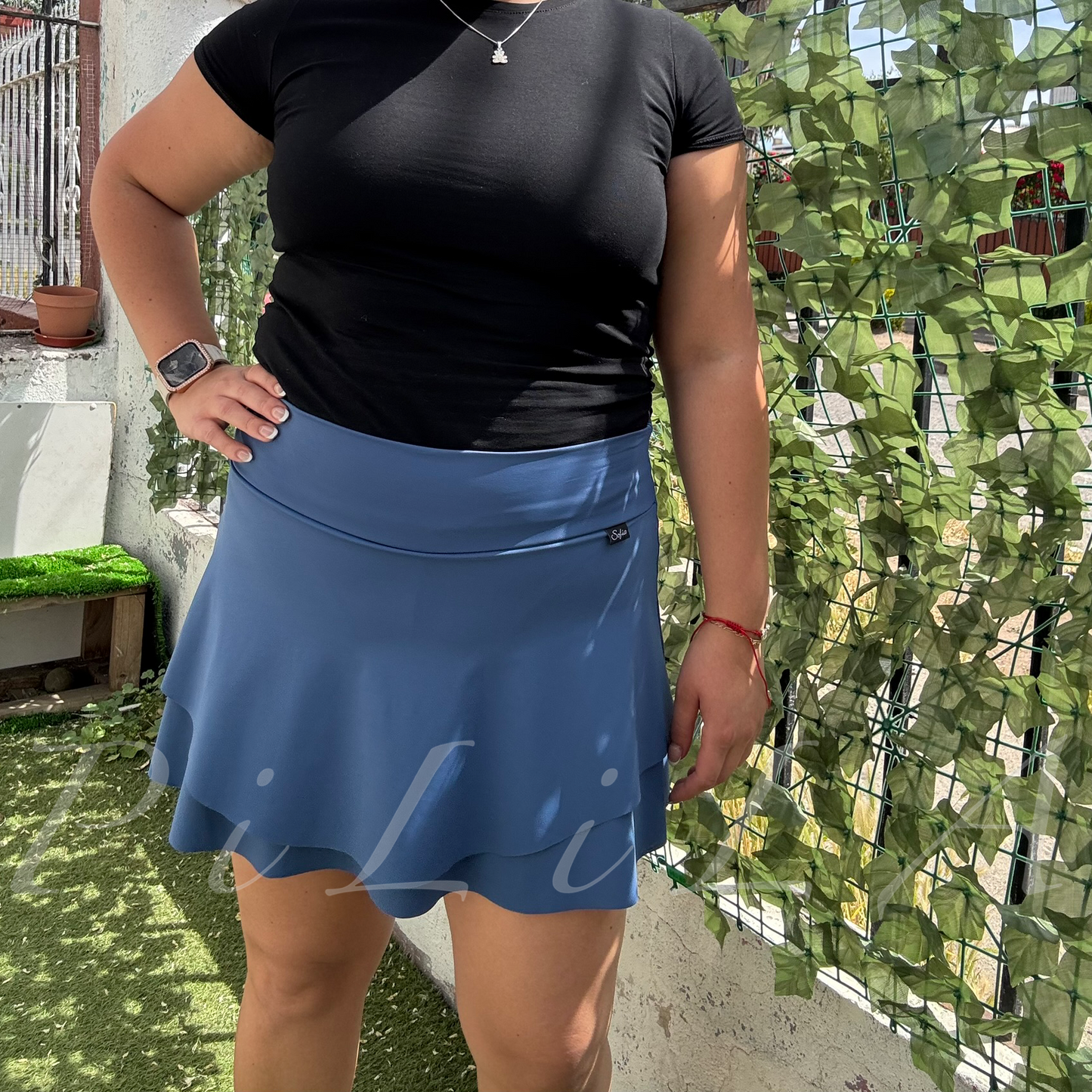 Falda short tela dupont brasileño