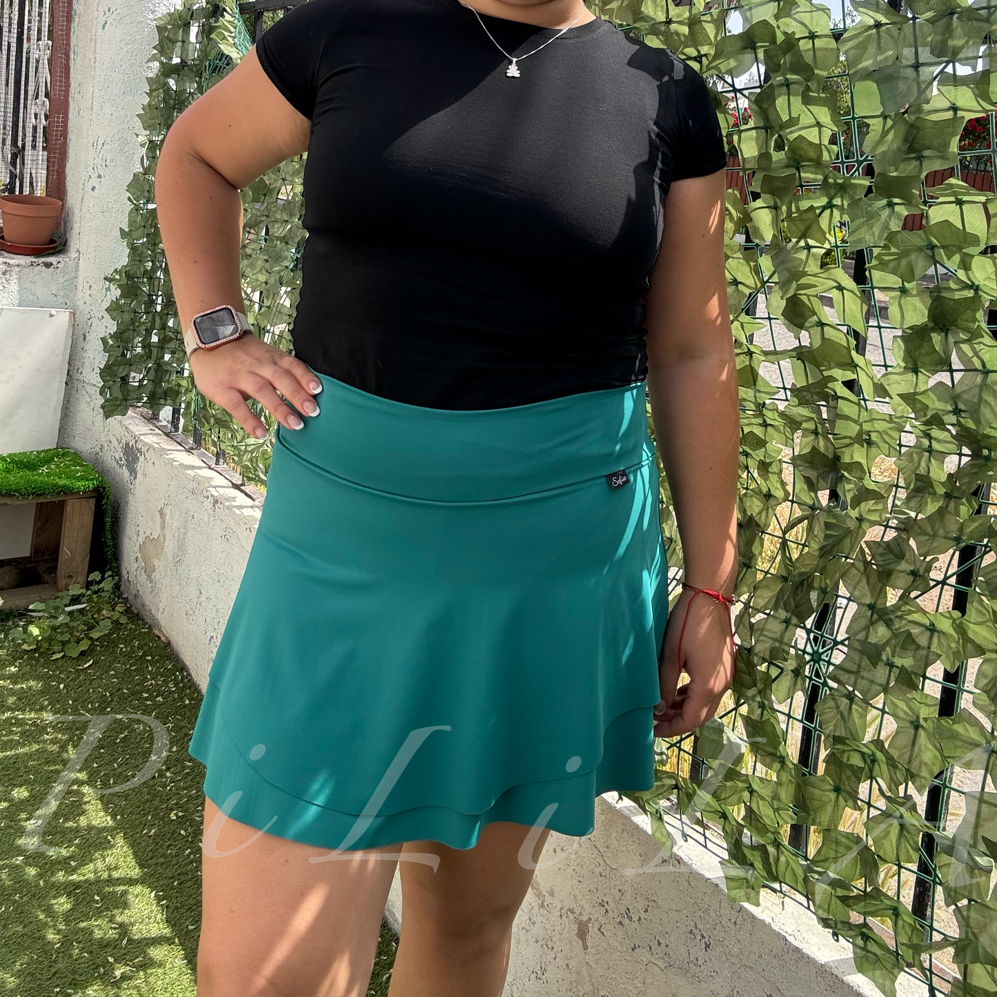 Falda short tela dupont brasileño