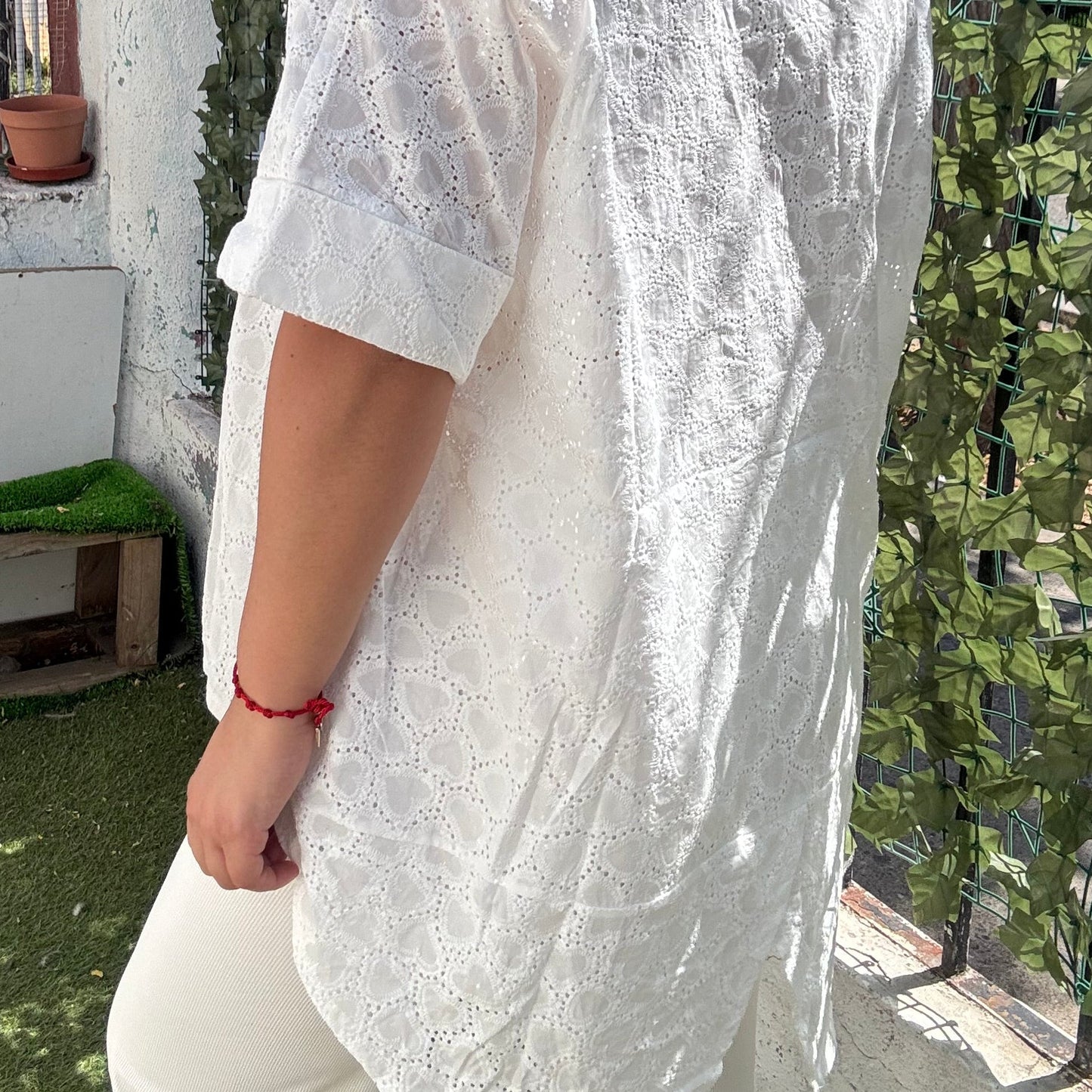 Blusa broderie dorada