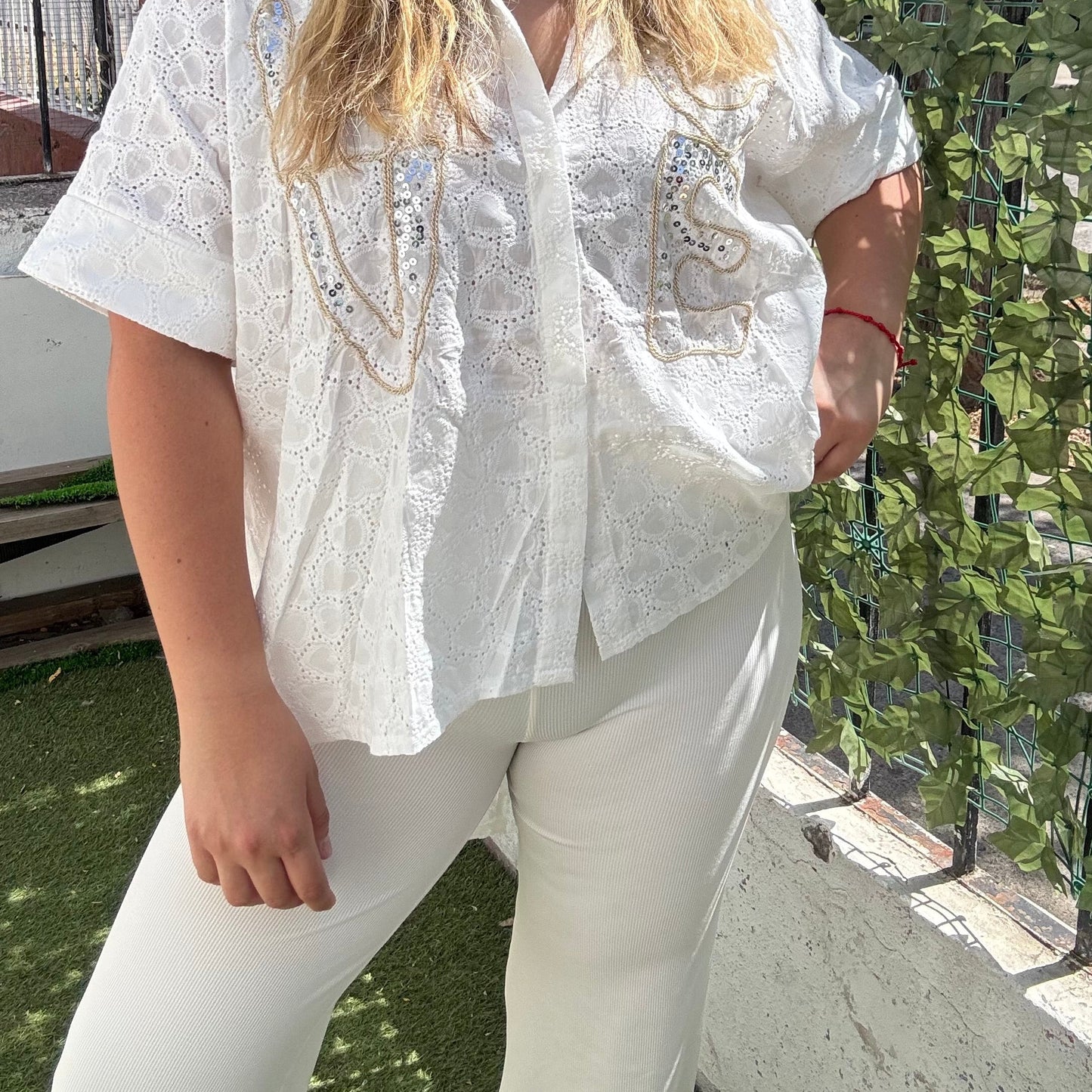 Blusa broderie dorada