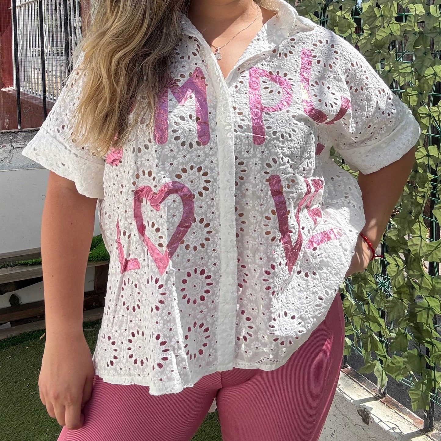 Blusa broderie rosada